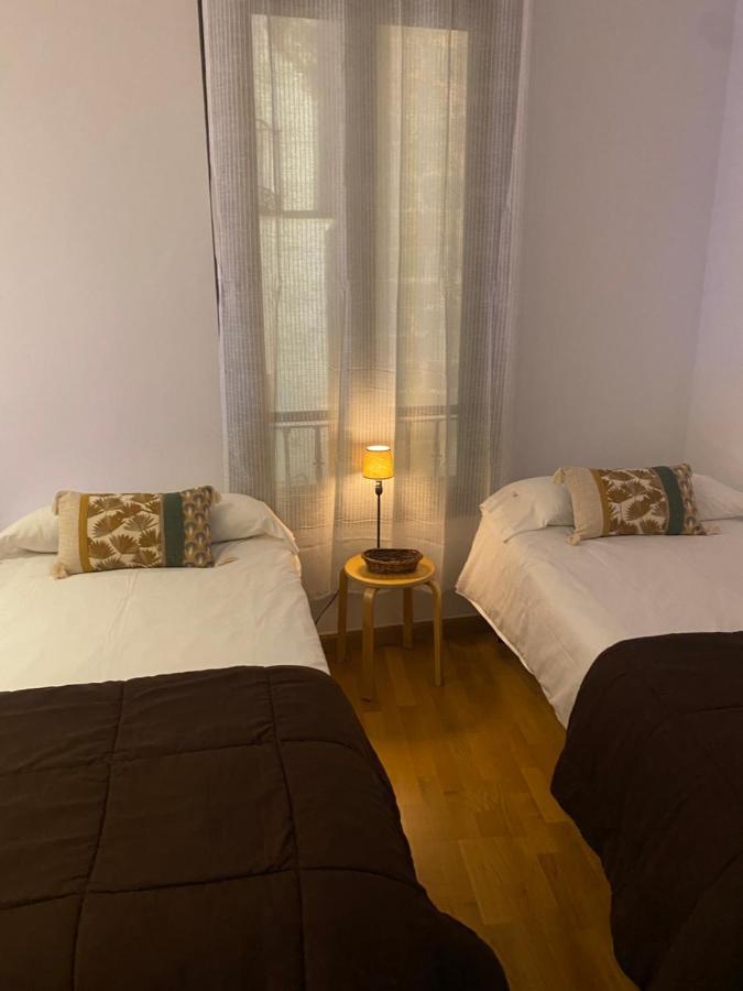 Apartamentos Caces Exterior foto